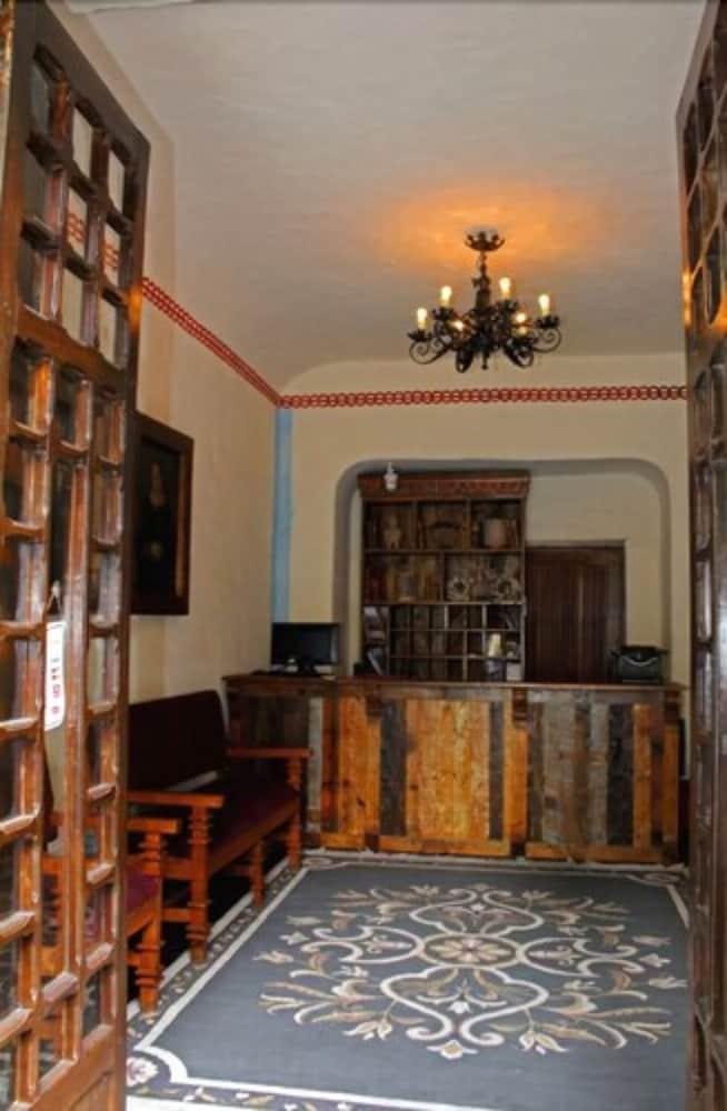 Hotel Casa De La Palma Travel Puebla de Zaragoza Esterno foto